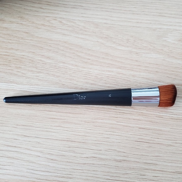 dior brush 12